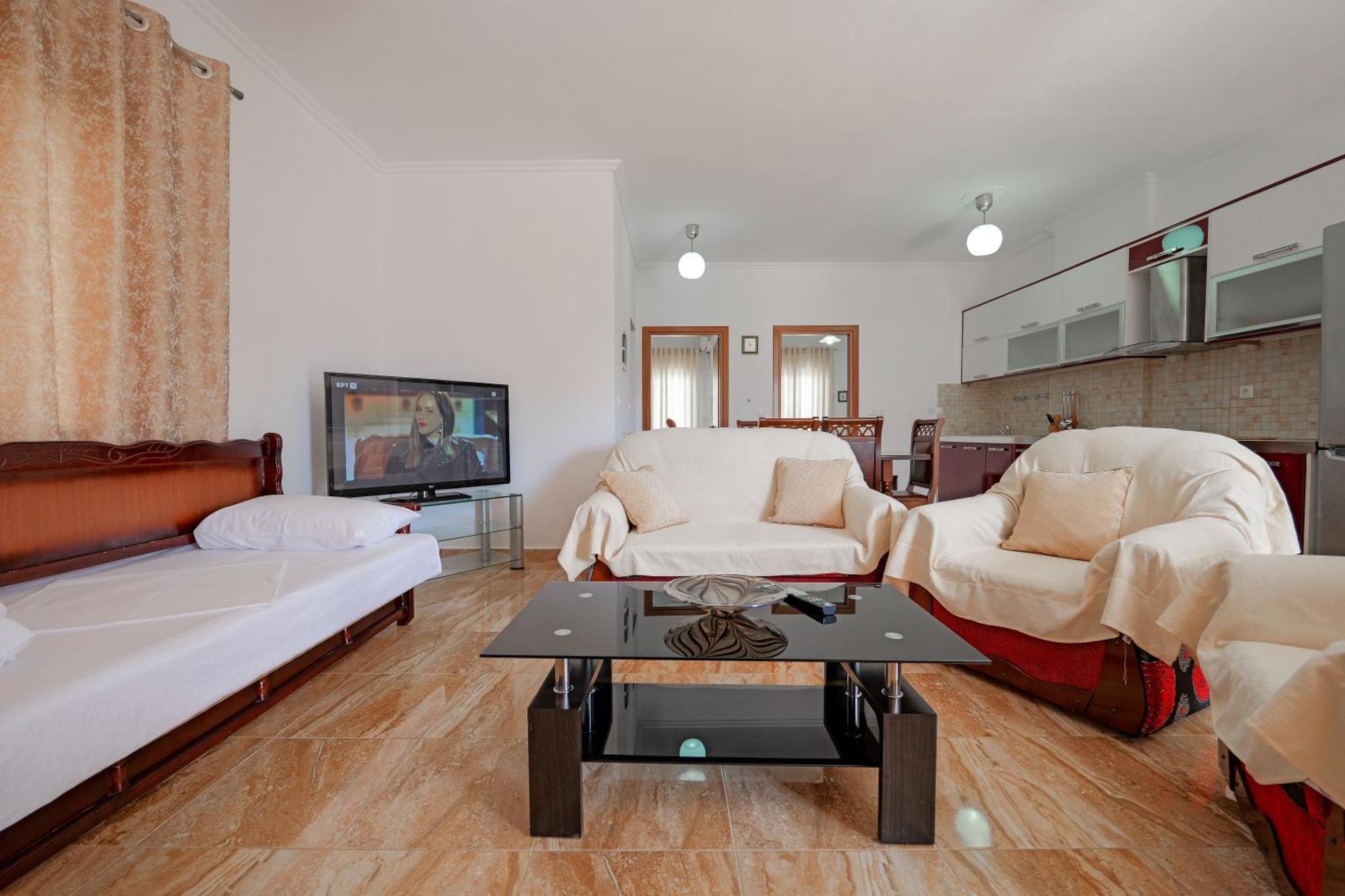 Guesthouse Moonlight Downtown Ксамил Экстерьер фото